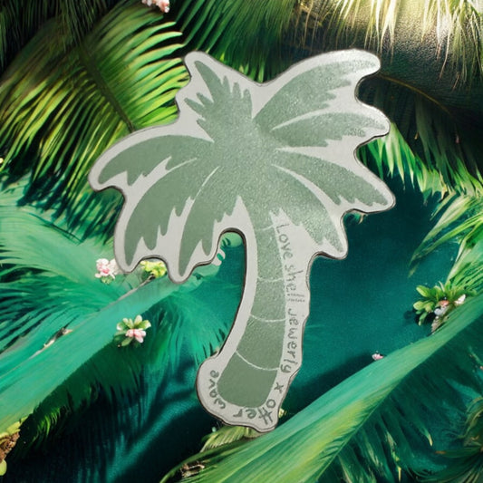 Tropical palm tree 🌴 FT: Love Shell Jewerly